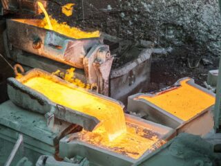 Cochilco eleva proyección para el precio del cobre este año y gobierno destaca aporte para el financiamiento de las medidas contra la pandemia