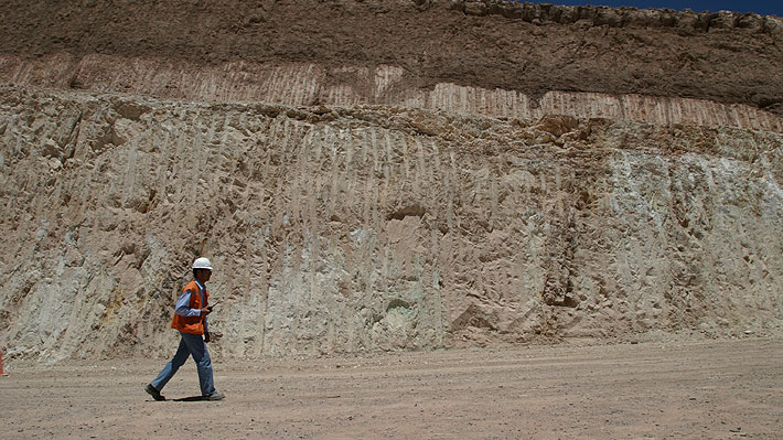 Sonami: Destrucción de empleos mineros se modera en junio-agosto, pero "inquieta" alza de desempleo en el norte