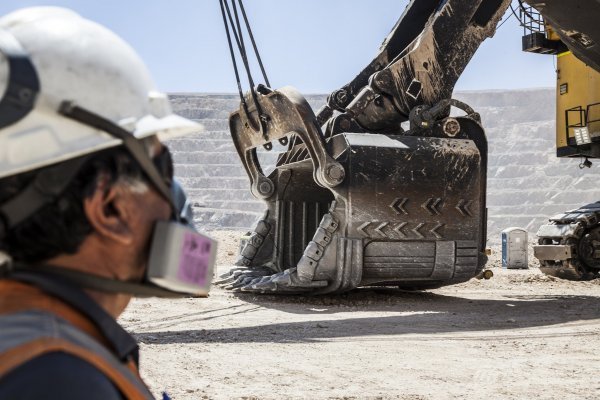 Dirección del Trabajo interviene en conflicto por cupo de trabajadores en directorio de Codelco