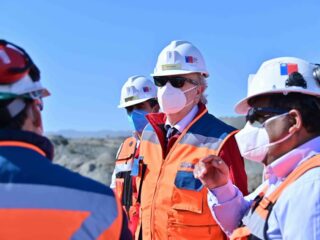 Ministro Prokurica destaca positivo Imacec minero promedio de 2,4% en el año