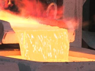Cobre sube apoyado por datos China y optimismo por vacunas
