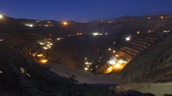 Codelco y supervisores de Chuquicamata logran acuerdo en negociación anticipada con bono de $3,6 millones