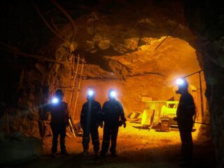 Elemental Royalties observa extensiones de alto grado en la producción de la mina Amancaya, construcción de Karlawinda en camino