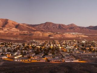 Tras aprobar millonaria inversión para Salvador, Codelco espera aumentar producción en 2023