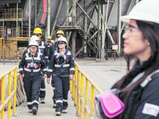 Sonami revela que el sector minero recuperó 14 mil empleos en cuatro meses