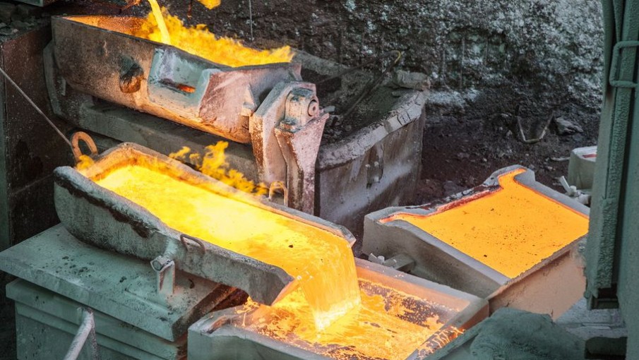 El cobre sigue imparable: superó los US$ 3,8 la libra y el dólar cerró su cuarta jornada consecutiva a la baja