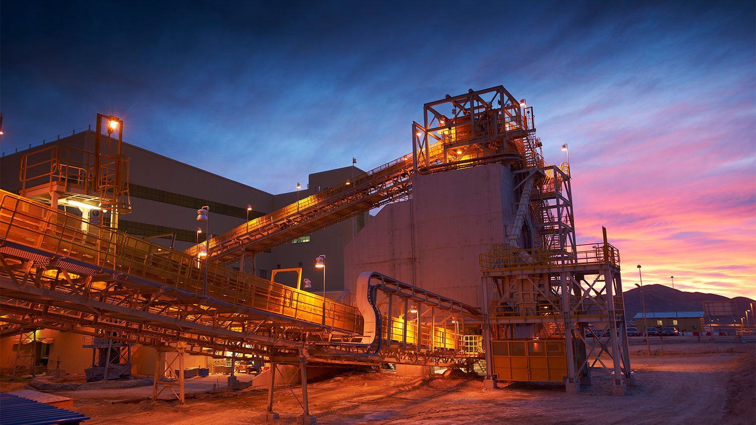 BHP traslada su sede de exploración desde Santiago a Toronto y apuesta a que el cobre y el níquel serán los commodities del futuro