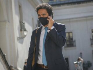 Briones se suma a debate por impuestos a la minería y propone "una arista distinta"