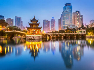 Producción industrial en China supera todas las expectativas y se dispara 35% en los dos primeros meses de 2021