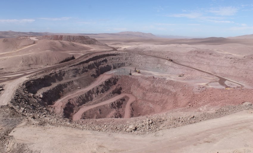 Pampa Camarones, la única minera de cobre de Arica, está en venta