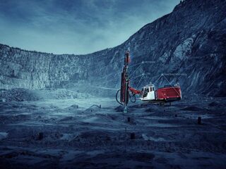 Sandvik presenta Top Hammer XL, una nueva forma totalmente optimizada de perforación TH, para pozos de gran tamaño en minería de superficie