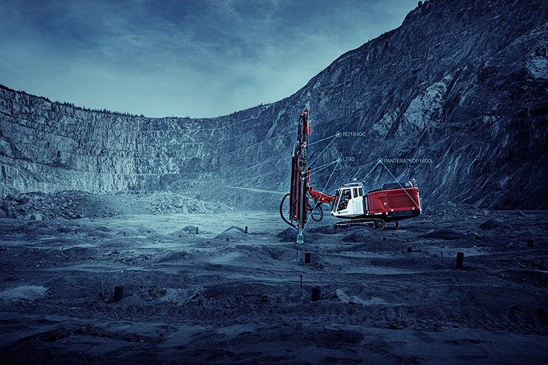 Sandvik presenta Top Hammer XL, una nueva forma totalmente optimizada de perforación TH, para pozos de gran tamaño en minería de superficie