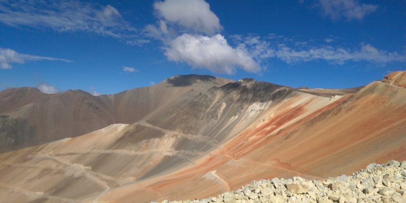 (Argentina) Nuevo centro de pórfido mineralizado descubierto en el Proyecto Altar de Aldebarán, San Juan