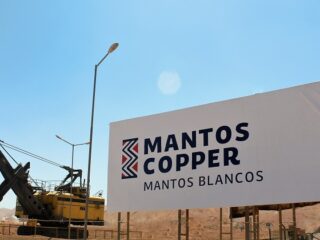Osisko mejora flujo de plata en Mantos Blancos como parte del paquete de financiamiento para expansión de concentradora