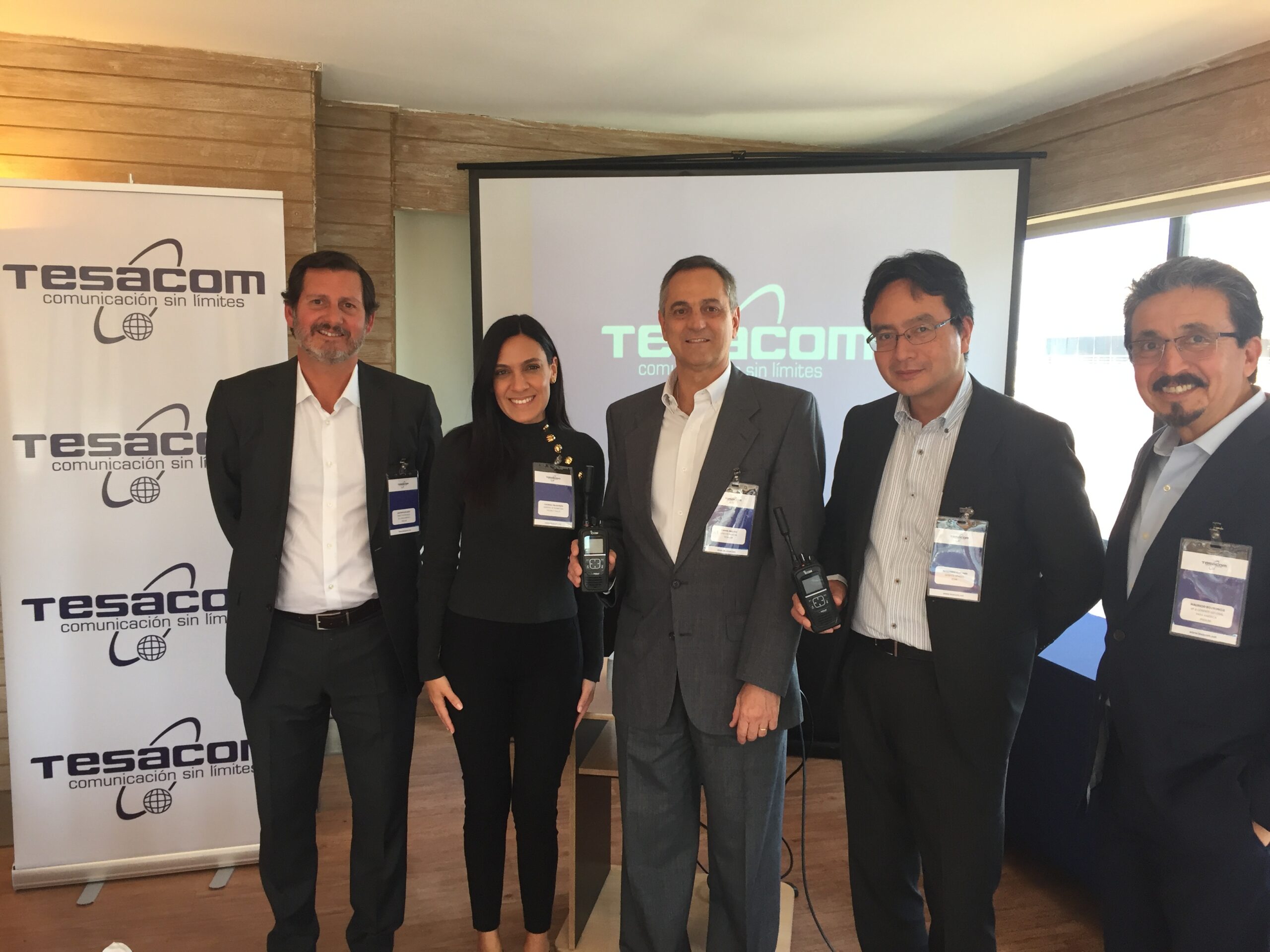 TESACOM presenta en Latinoamérica la primera radio con servicio Satelital Iridium Certus
