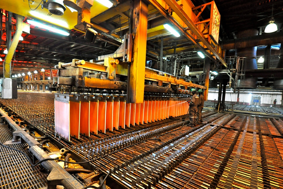 Mejora en proyección del cobre aportará al fisco US$ 4.000 millones adicionales