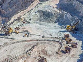 Minería Presidente Piñera designa a Pedro Pablo Errázuriz y Patricia Núñez como nuevos directores de Codelco