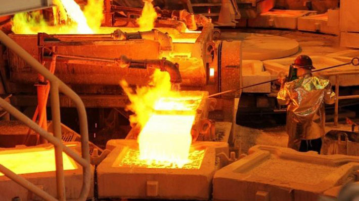 Cobre escala 3,08% hasta un nuevo precio histórico y se acerca a los 5 dólares la libra