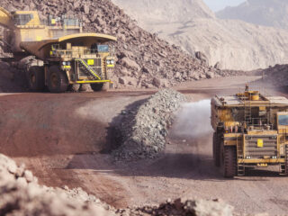 Royalty minero: Senado calcula que el debate se extenderá por un mes en la comisión de Minería