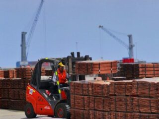 Exportaciones alcanzaron históricas cifras en primer semestre: Envíos de cobre crecieron 58% y totalizaron US$25 mil millones