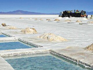 China podría superar a Chile como segundo mayor productor de litio hacia 2030