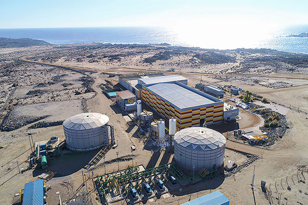 Filial de CAP y ampliación de desaladora: “No es tan fácil vender agua en el desierto”