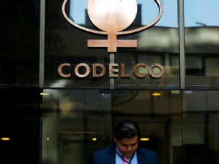 Codelco mejora su perfil de vencimientos de deuda con emisión de bono a largo plazo