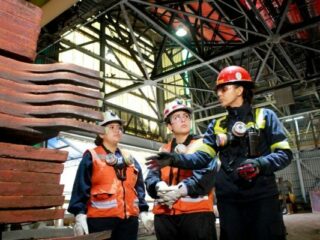 Sonami destaca que empleo femenino en el sector minero aumentó en un 84% en los últimos 12 meses