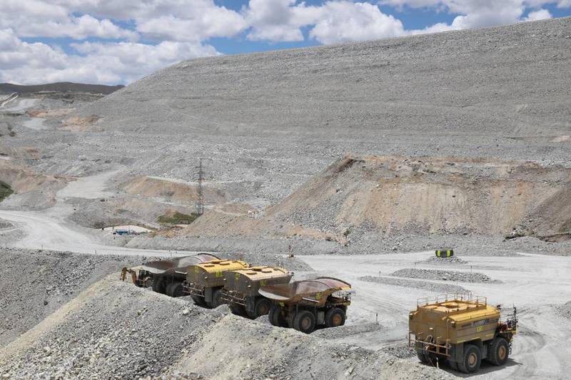 Las Bambas: MMG señala que corredor minero en Perú sigue bloqueado