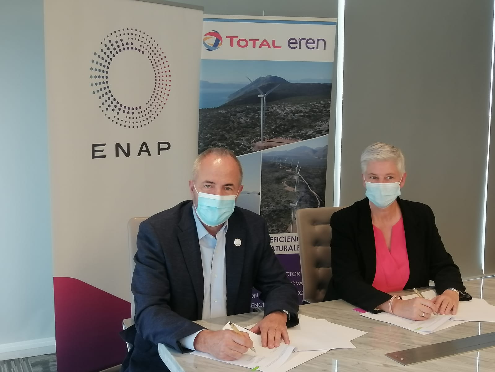 ENAP firma con TOTAL EREN un acuerdo de colaboración para el desarrollo de proyecto de Hidrógeno Verde