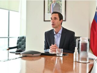 Ministro Jobet tras informe de la FNE: “Las recomendaciones son coincidentes con el proyecto de ley que hemos preparado”