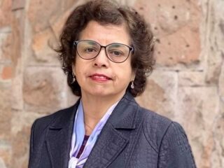 Aurora Williams: “Nos enfrentamos a una paradoja, queremos un mundo más sustentable, pero eso es posible generando más minería”