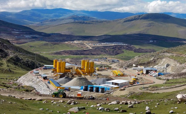 Perú considera recurrir a estado emergencia tras paralización de mina Las Bambas