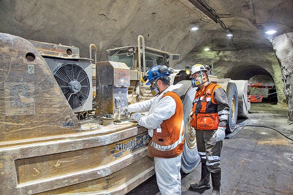 Codelco llega a acuerdo anticipado con trabajadores de División Gabriela Mistral