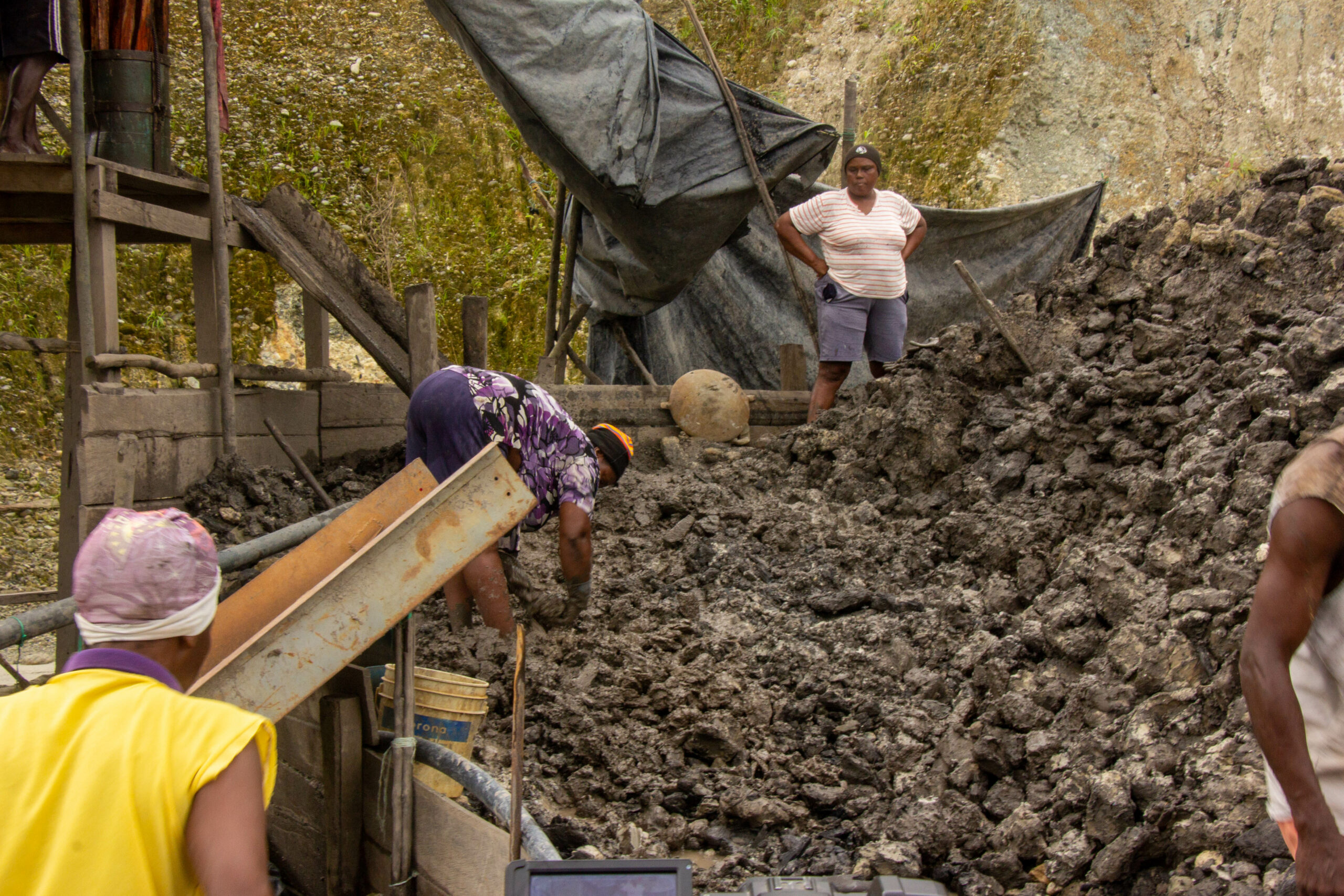 20 familias y cerca de 400 mineros del Chocó trabajarán por el desarrollo sostenible de la región