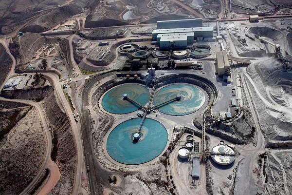 Southern Copper dice que está cerca de sellar un acuerdo para el reinicio de la mina Cuajone en Perú