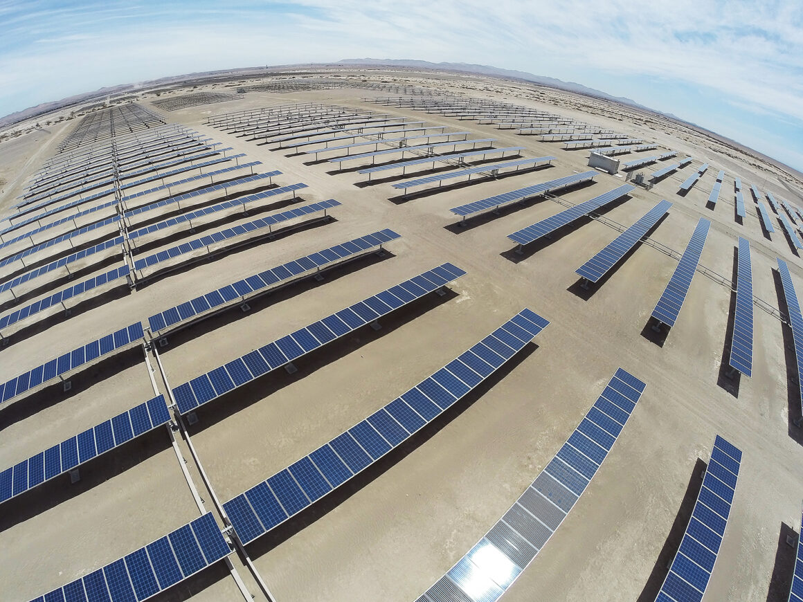 Collahuasi recibe certificado por contar con energía 100% renovable en sus operaciones