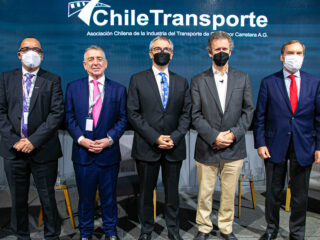 Volvo Chile destacó en nueva edición de ENATRANS
