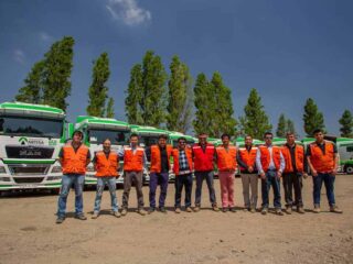 Grupo Artisa necesita Camioneros, empresa ofrece sueldo de $1,5 millones
