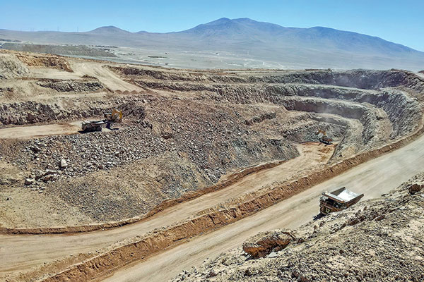 Polaca KGHM vende a grupo minero Las Cenizas uno de sus yacimientos en Chile
