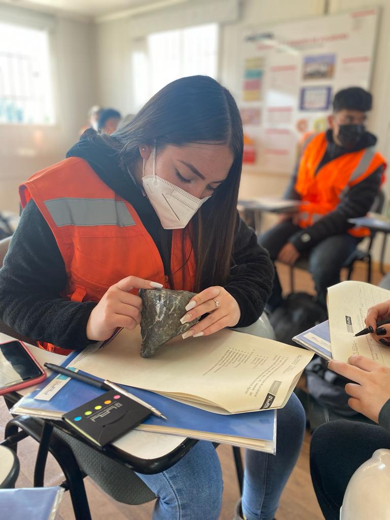 Innovador programa académico "Vive la Minería en Chancón" convoca a estudiantes de liceos técnicos de la Región de O'Higgins