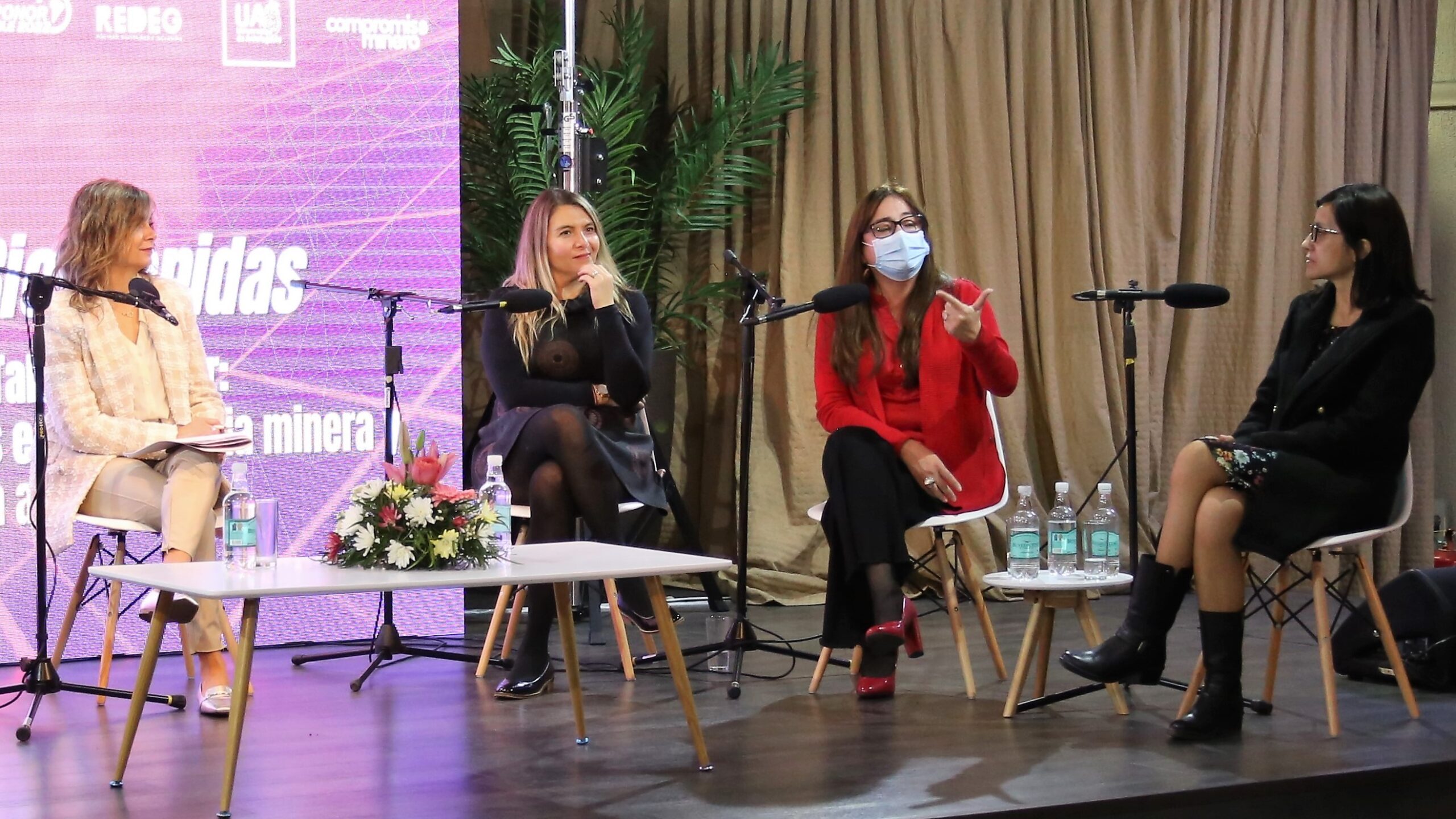 Presencia de mujeres en minería crece, pero ￼limitada por baja matrícula en carreras afines