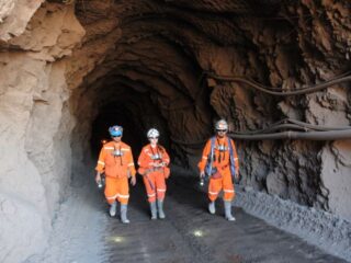 "Juntos jugamos local" Codelco Andina comienza contrataciones de mano de obra local
