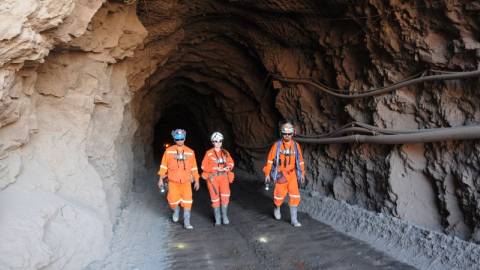 Pequeños y medianos mineros de Choapa preocupados ante el cierre de Fundición Ventanas