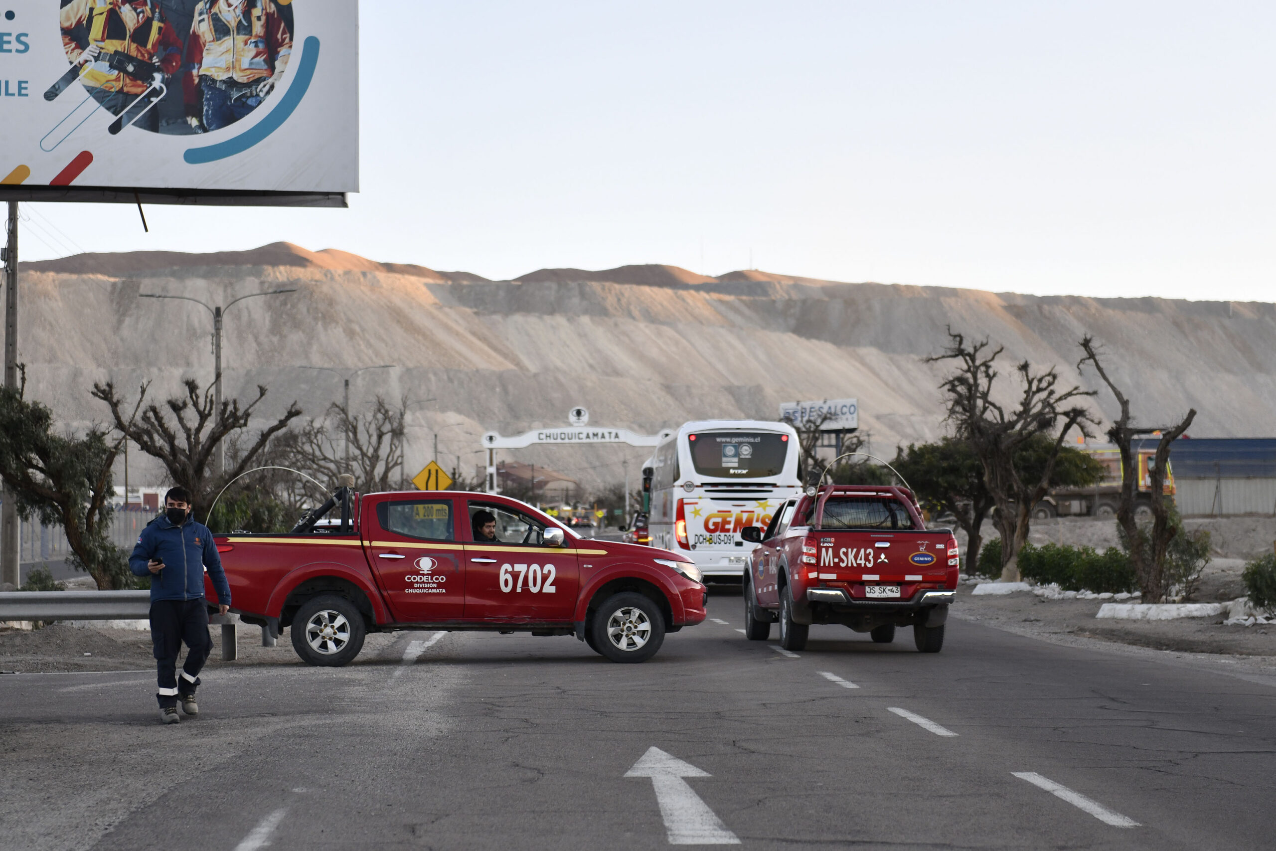 Camioneros calculan en más de US$1 millón diarios las pérdidas para el sector producto del paro nacional de Codelco