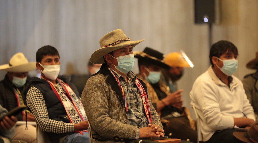 Comunidades indígenas de Perú dicen que no hay avances en conversaciones con mina de cobre Las Bambas