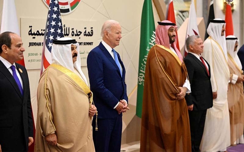 Biden no consigue grandes compromisos en materia de petróleo y seguridad en la cumbre árabe