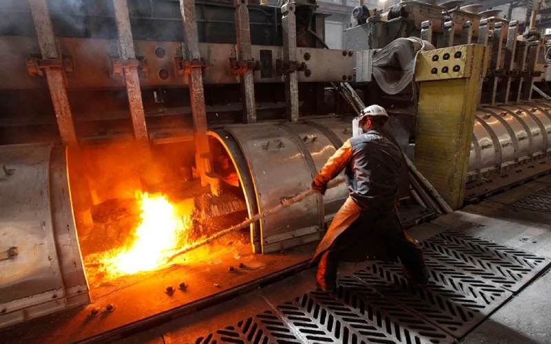 La escasez de energía en Europa reduce la capacidad de producción de zinc y aluminio a la mitad