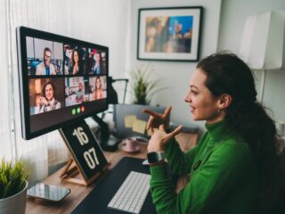 165 vacantes disponibles para teletrabajo, te indicamos donde postular