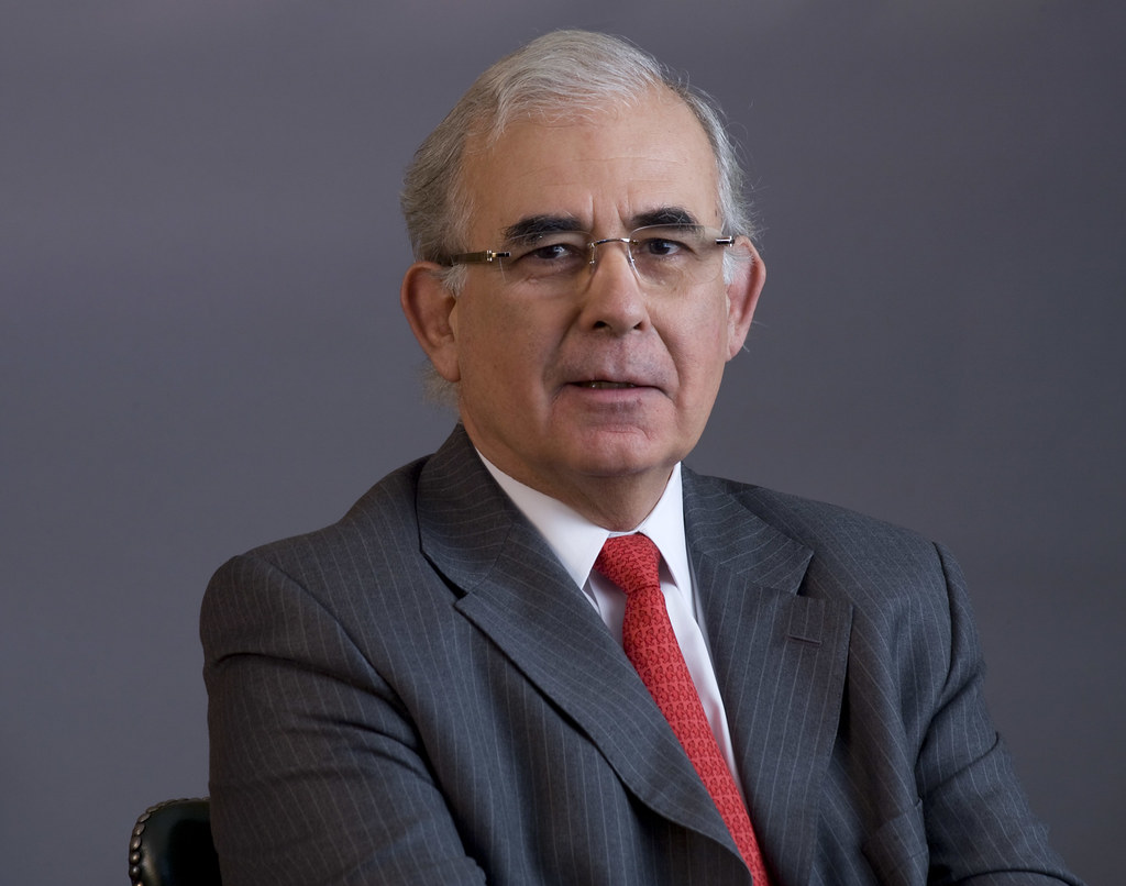 Diego Hernández: Royalty y propuesta de Nueva Constitución “constituyen un riesgo para el futuro”